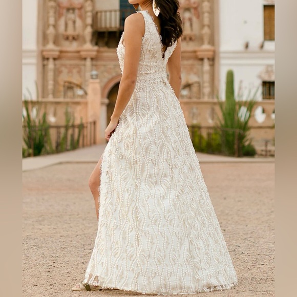 *New* Joyfolie Elegant Cream/White with Gold, Maxi Dress - Picture 4 of 10